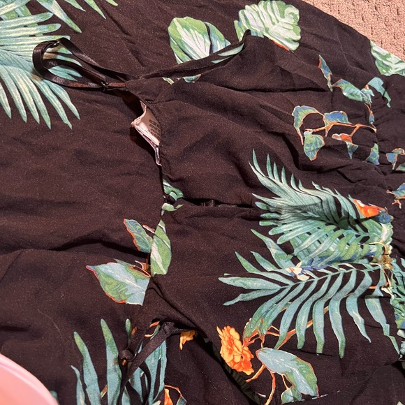 SOLD - Picture 2 of 4